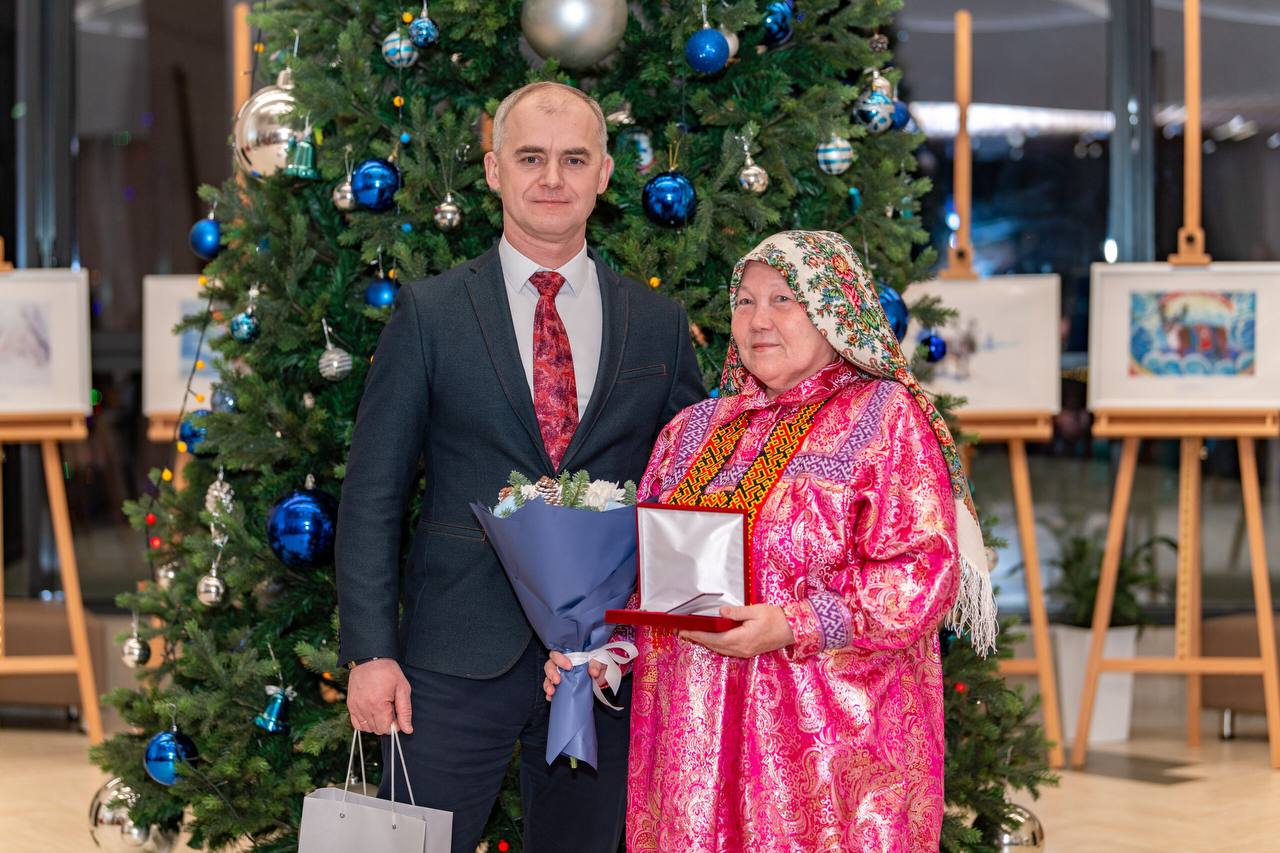 Алексей Титовский: Сегодня мы чествовали тех, чьим ежедневным трудом, талантом и преданностью прирастают сила и слава нашего округа и города Алексей Титовский: Сегодня мы чествовали тех, чьим ежедневным трудом, талантом и преданностью прирастают сила и слава нашего округа и города