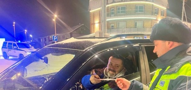 Пуровские автоинспекторы провели мероприятие «Водитель-пешеход»