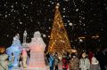 Алексей Романов: Сегодня в Ноябрьске зажглись огни на главной ёлке — и город словно преобразился, наполнившись настоящим новогодним волшебством!