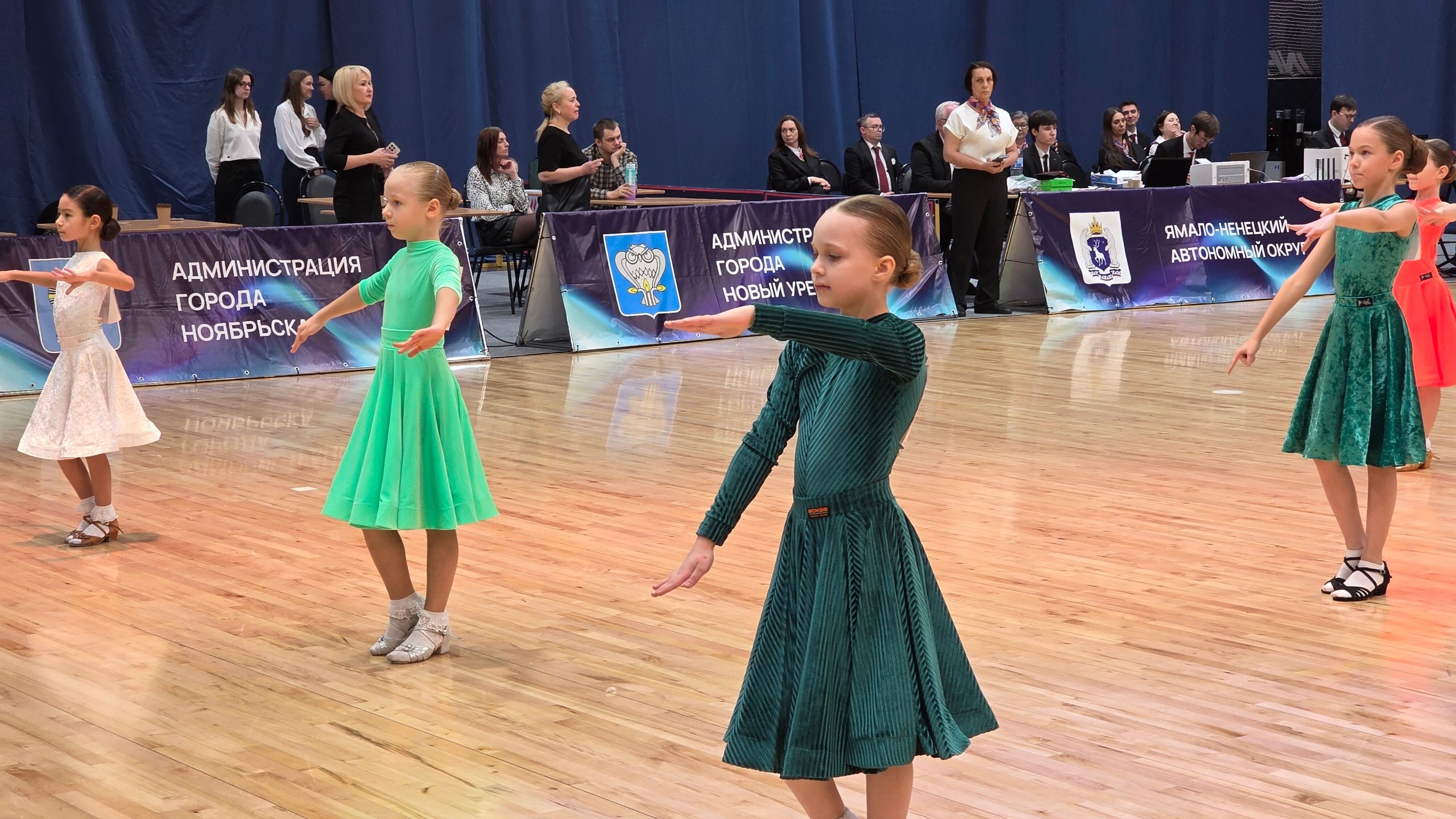 В газовой столице определили лучших спортсменов на танцевальном паркете В газовой столице определили лучших спортсменов на танцевальном паркете