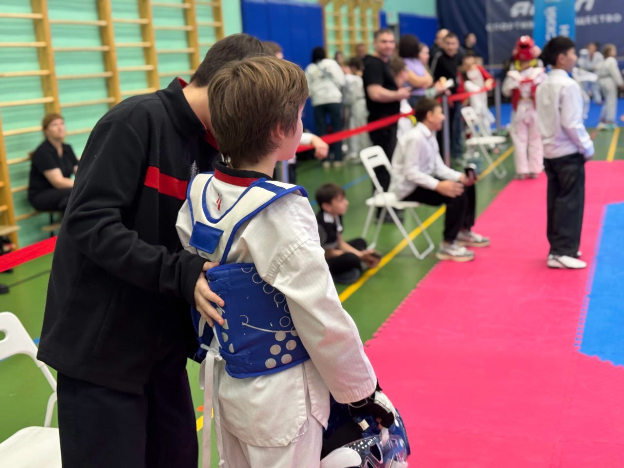 В Надыме подвели итоги региональных соревнований по тхэквондо ВТФ В Надыме подвели итоги региональных соревнований по тхэквондо ВТФ