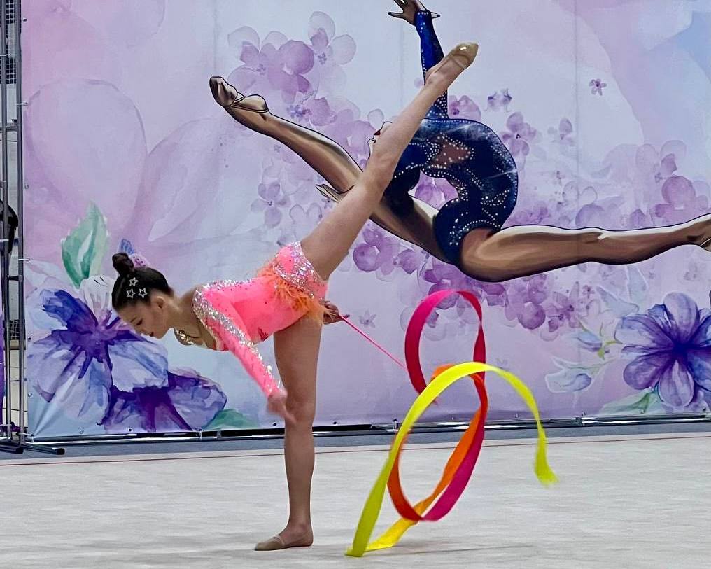 Красота и грация — в Муравленко завершились окружные соревнования по художественной гимнастике Красота и грация — в Муравленко завершились окружные соревнования по художественной гимнастике