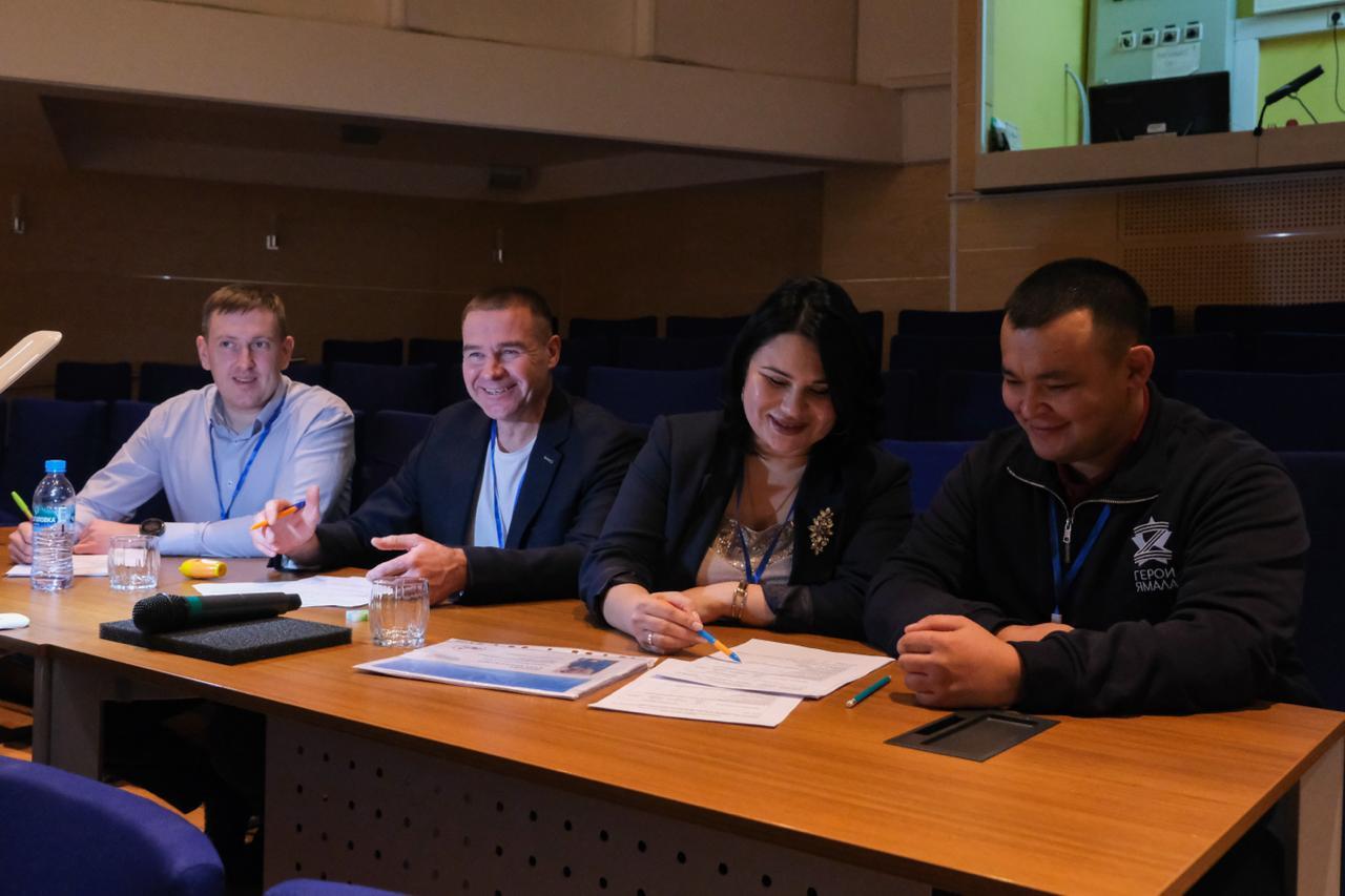 Участник программы «Герои Ямала» Нуржан Жапаров на окружном конкурсе «Спортивный Олимп» Участник программы «Герои Ямала» Нуржан Жапаров на окружном конкурсе «Спортивный Олимп»