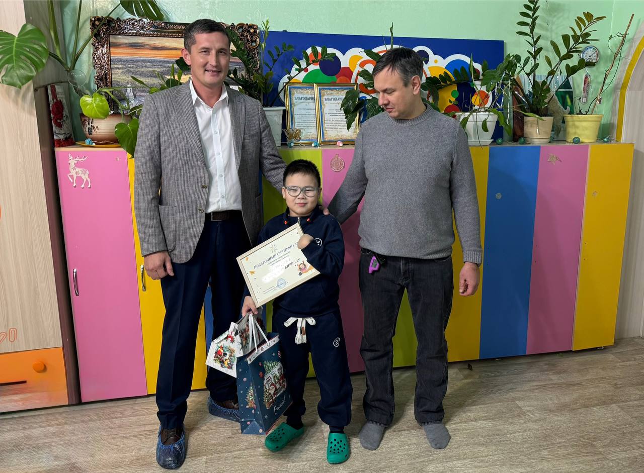 Вместе с коллегами из дорожной дирекции стали частью благотворительной акции «Теплый день»