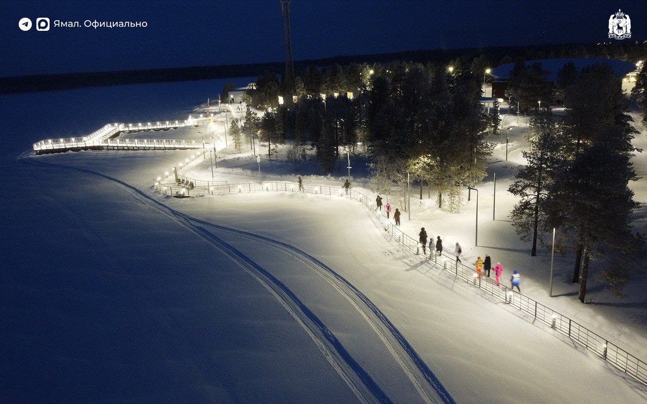 Городской парк Муравленко стал ещё уютнее, функциональнее и ярче Городской парк Муравленко стал ещё уютнее, функциональнее и ярче