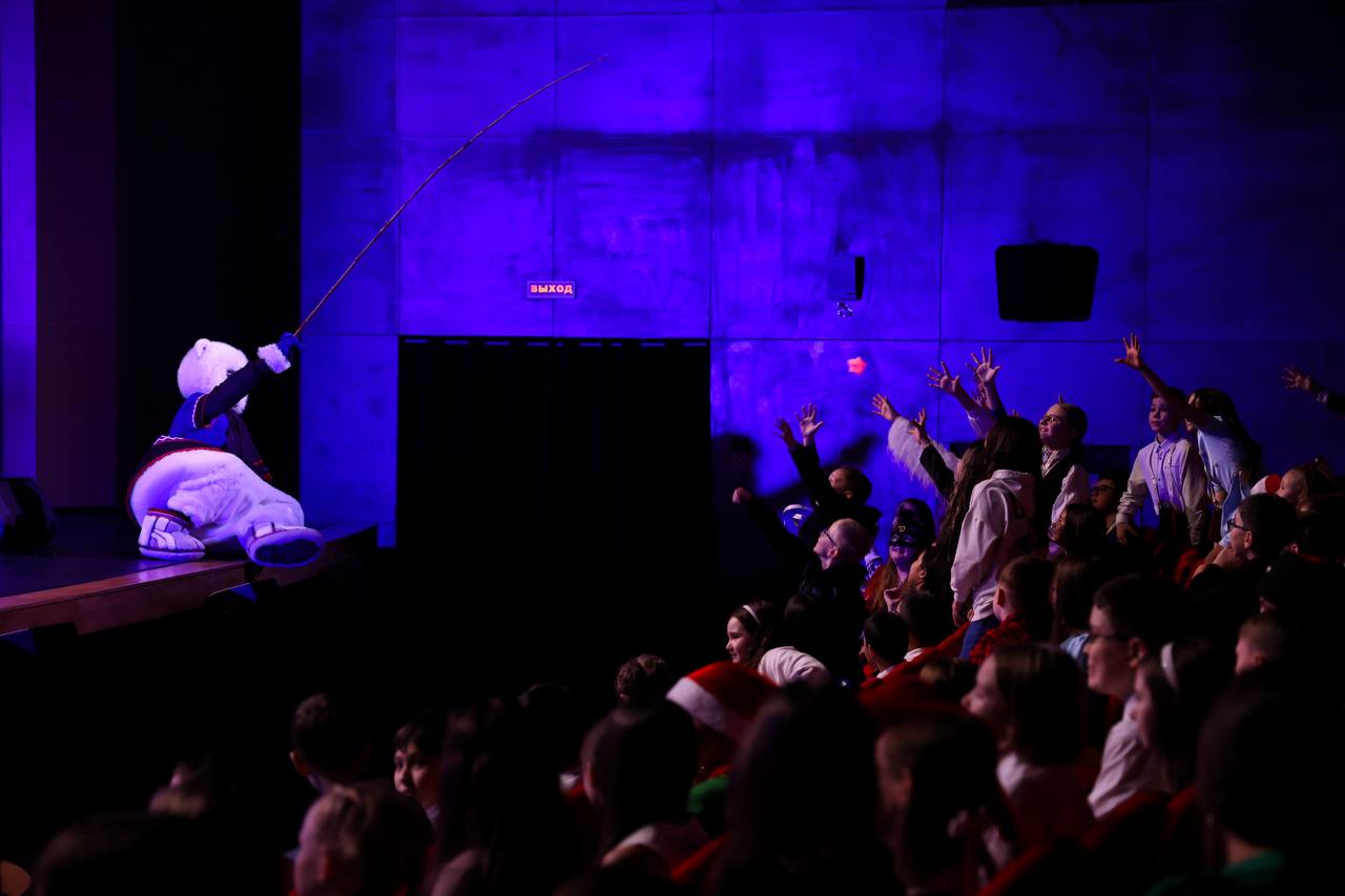 В Салехарде прошла Губернаторская ёлка В Салехарде прошла Губернаторская ёлка