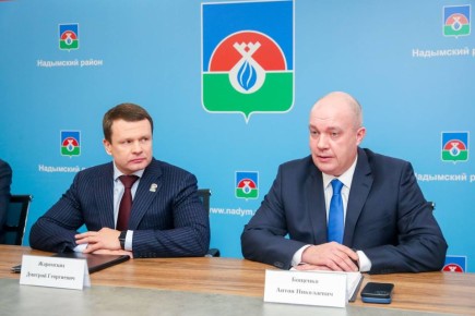 Поприветствовал представителей нового состава Территориальной избирательной комиссии, а также нового председателя Антона Бощенко