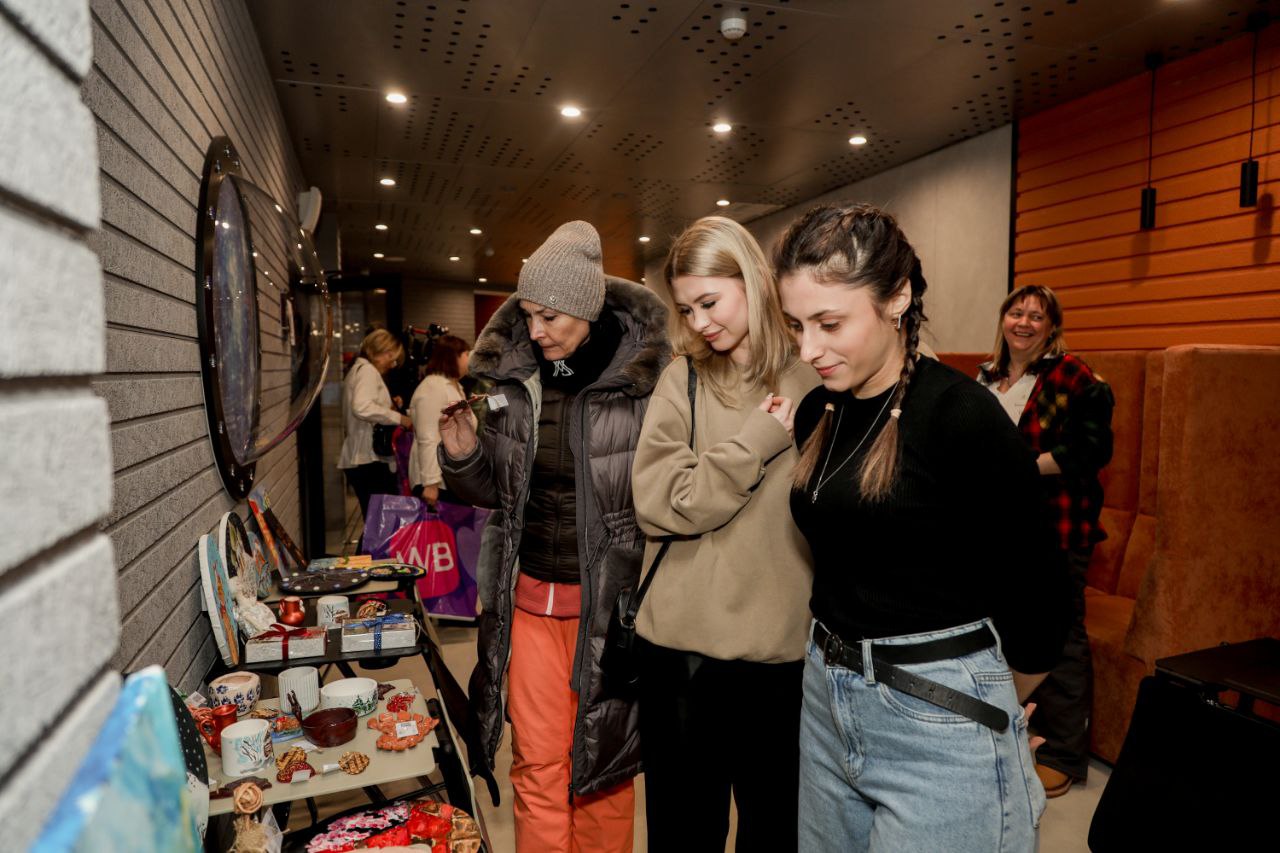 Алексей Романов: Каждый год благотворительная акция «Светлый Ангел» помогает детям с тяжёлыми заболеваниями в лечении и реабилитации Алексей Романов: Каждый год благотворительная акция «Светлый Ангел» помогает детям с тяжёлыми заболеваниями в лечении и реабилитации