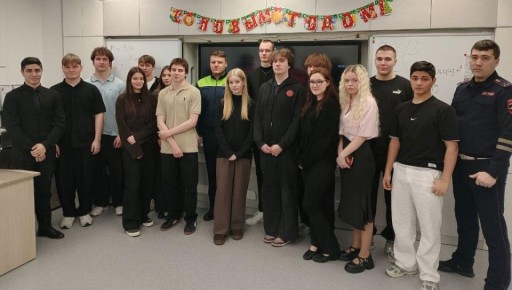 Автоинспекторы Лабытнанги провели занятия по дорожной безопасности в школе №1