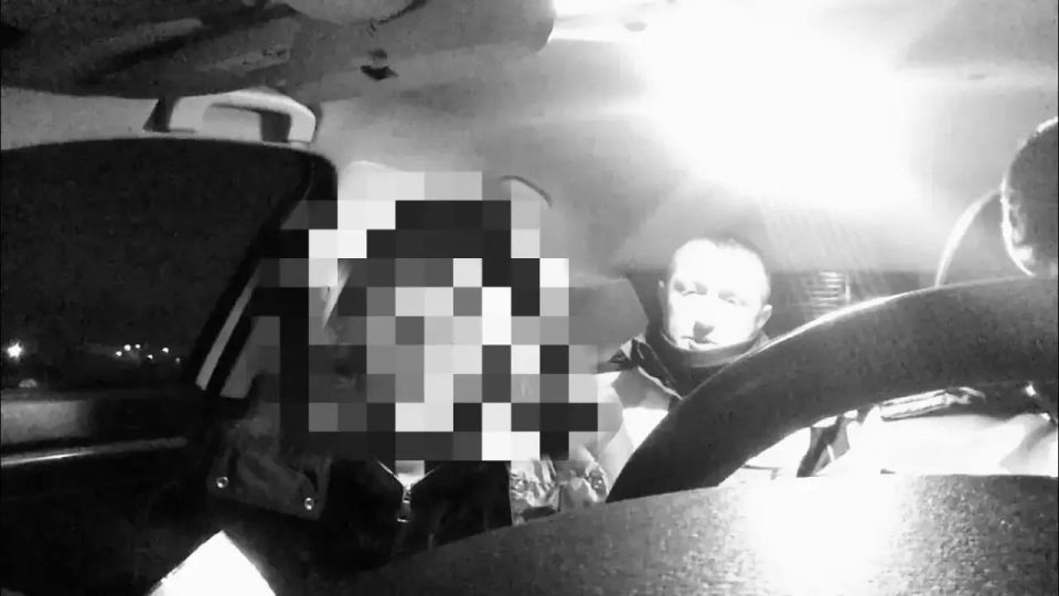 В Салехарде автоинспекторы задержали автоледи с признаками опьянения благодаря сообщению бдительного гражданина