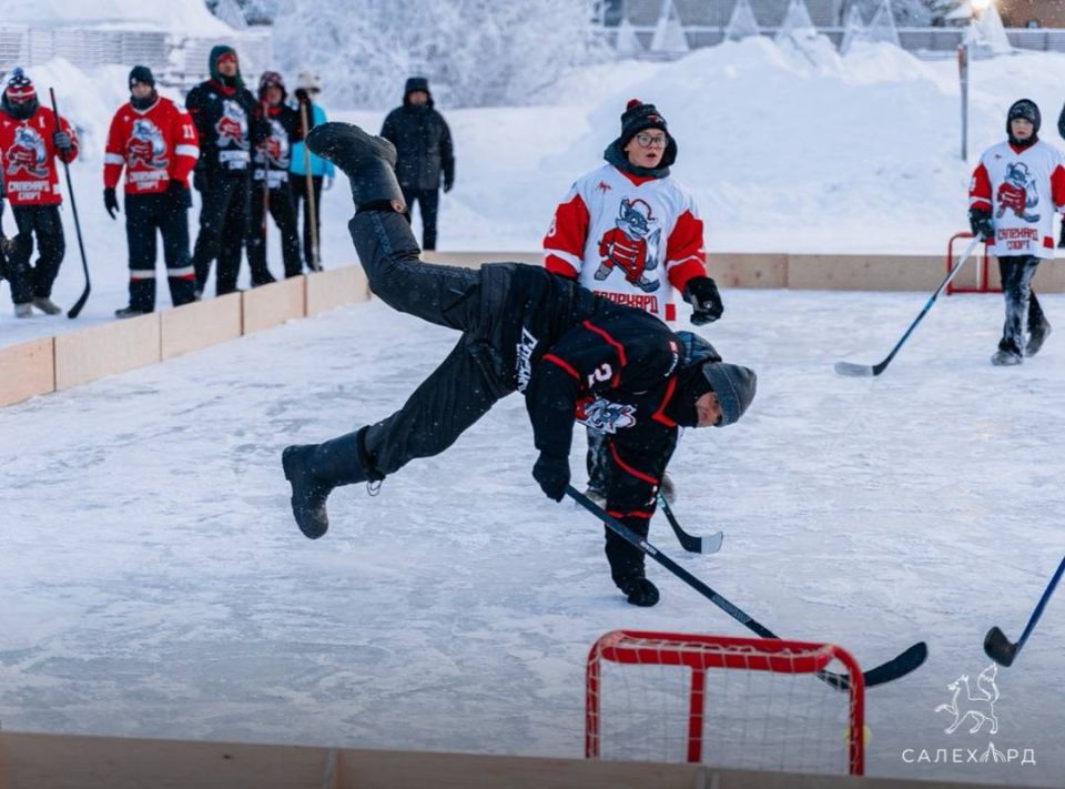 Берите свои фото у нас. В нашем сообществе ВКонтакте теперь размещаются альбомы с фотографиями с мероприятий