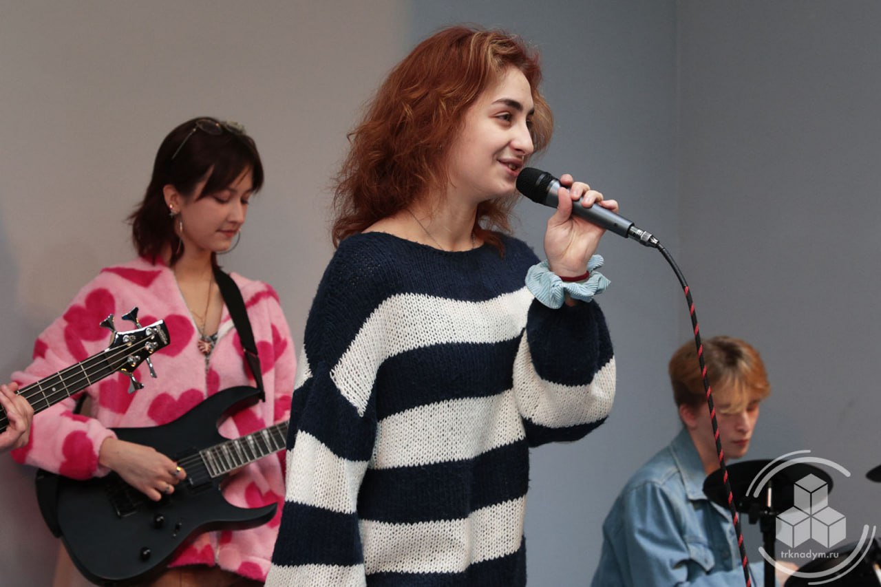 В музее истории и археологии прошёл традиционный новогодний квартирник «Своя музыка» В музее истории и археологии прошёл традиционный новогодний квартирник «Своя музыка»