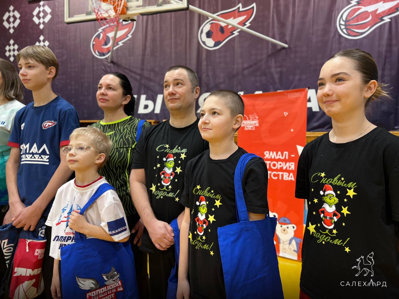 Нянчиться больше не надо. Свой второй день рождения Дарина Румянцева встретила на спортплощадке Нянчиться больше не надо. Свой второй день рождения Дарина Румянцева встретила на спортплощадке