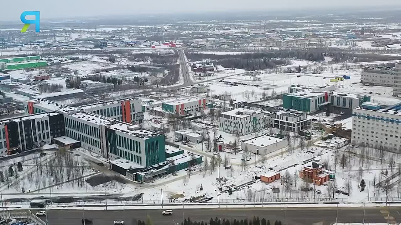 На Ямале рожать модно!. В округе действует более 30 мер поддержки для семей с детьми