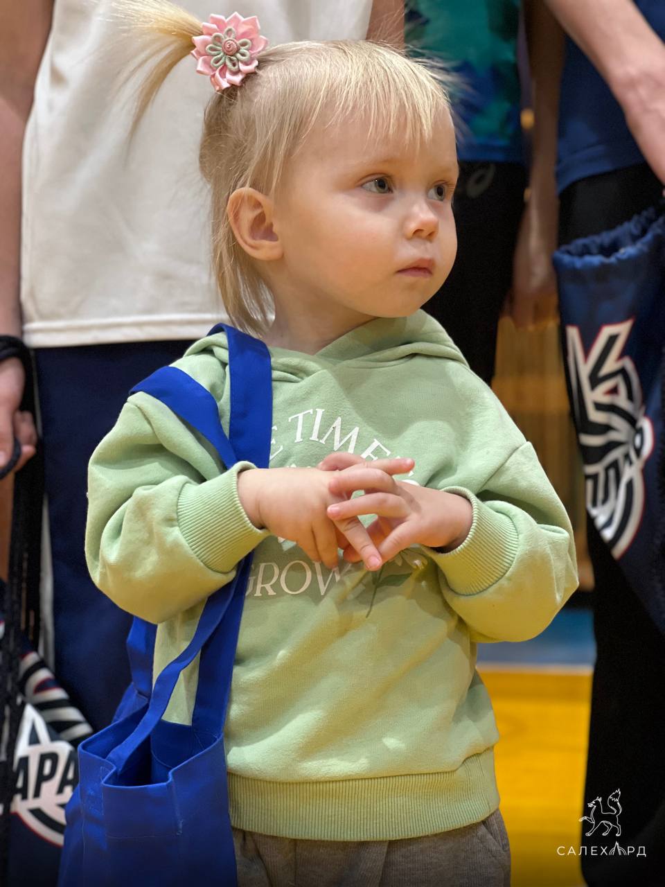 Нянчиться больше не надо. Свой второй день рождения Дарина Румянцева встретила на спортплощадке Нянчиться больше не надо. Свой второй день рождения Дарина Румянцева встретила на спортплощадке