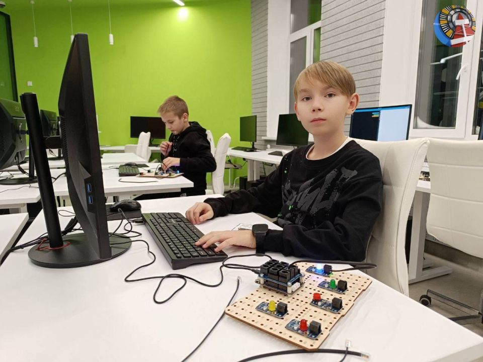 Кванториум «Пульсар» в новогодние каникулы проводит для детей полезные мастер-классы