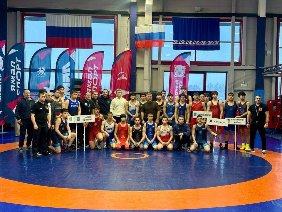 Новогодние праздники ещё не закончились, а спортивный год на Ямале уже стартовал с серьёзных соревнований!