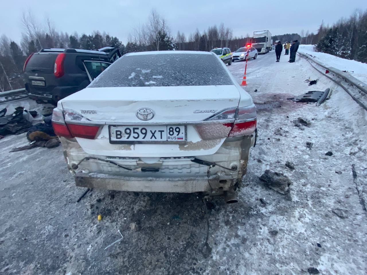 Иномарка с ямальскими номерами попала в смертельное ДТП в Тюменской области