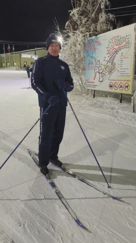 Директор спортивной школы «Ямал» Дмитрий Сергеевич Зайцев поддержал челлендж #ЯмалСпорт2026, который запустил Алексей Щелконогов