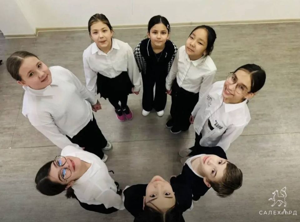 Салехардские педагоги поделились опытом с коллегами из Волновахи