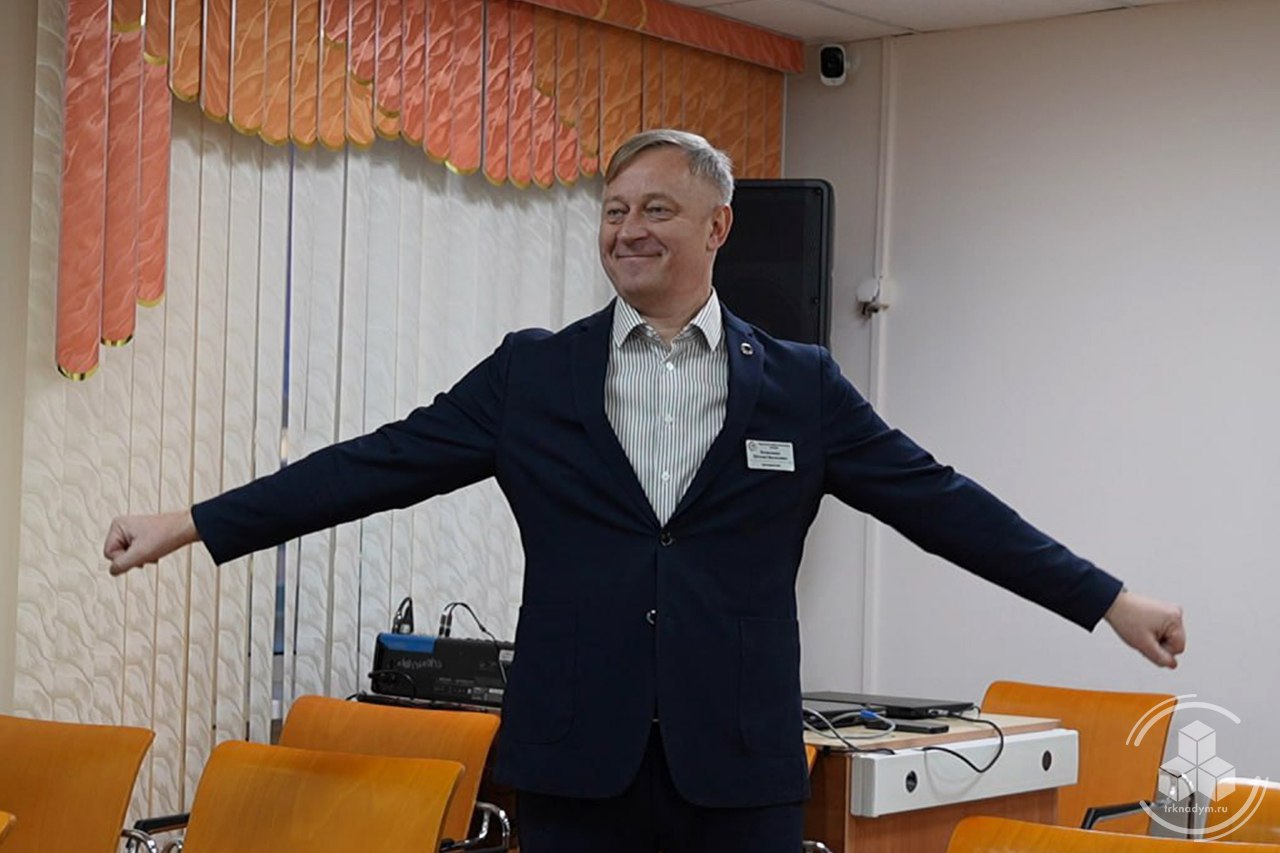 Из слесаря в директора, из студентов в наставники: в Надымском колледже прошёл День местного самоуправления Из слесаря в директора, из студентов в наставники: в Надымском колледже прошёл День местного самоуправления