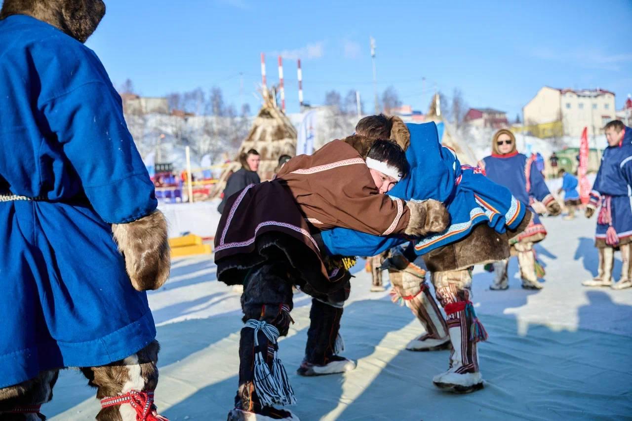 Салехард уже активно готовится ко Дню оленевода Салехард уже активно готовится ко Дню оленевода