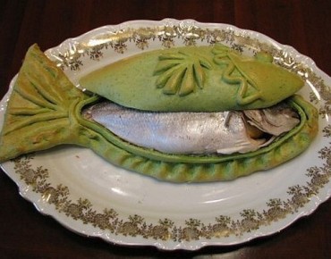 Рыба в соляном тесте