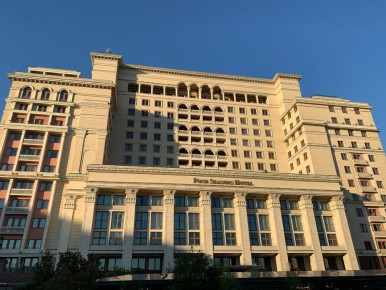 � eleg���� Quadrum � Four Seasons: ����� ���� ��� ��������� �������� ����� � ���������