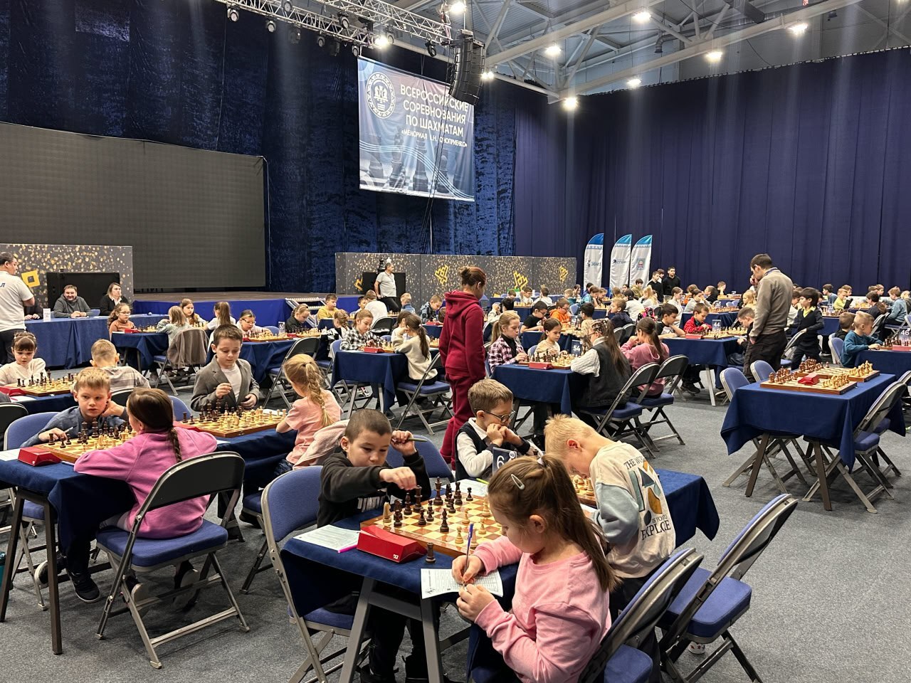 В Ноябрьске завершились всероссийские соревнования по шахматам В Ноябрьске завершились всероссийские соревнования по шахматам