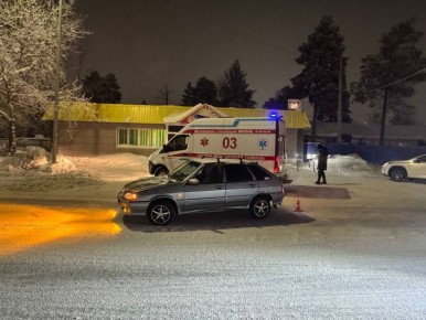 Подросток попал под колеса автомобиля