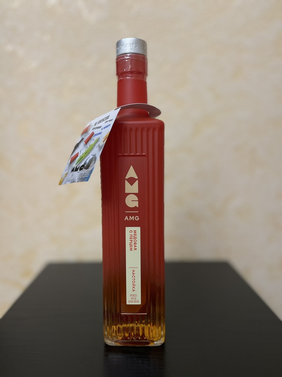 Медовая настойка AMG с перцем: восхитительное сочетание сладости и остроты