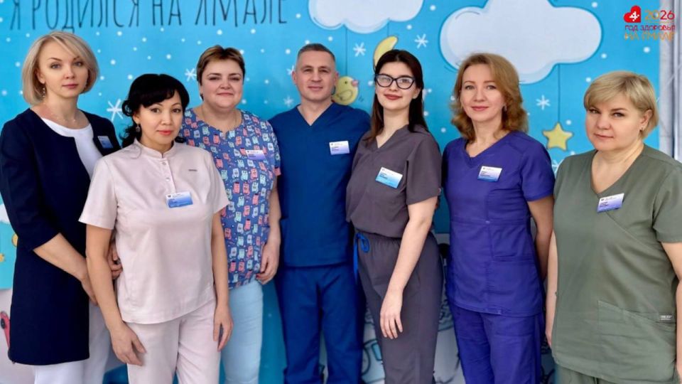 В Надыме врачи спасли маму и малыша во время сложных родов