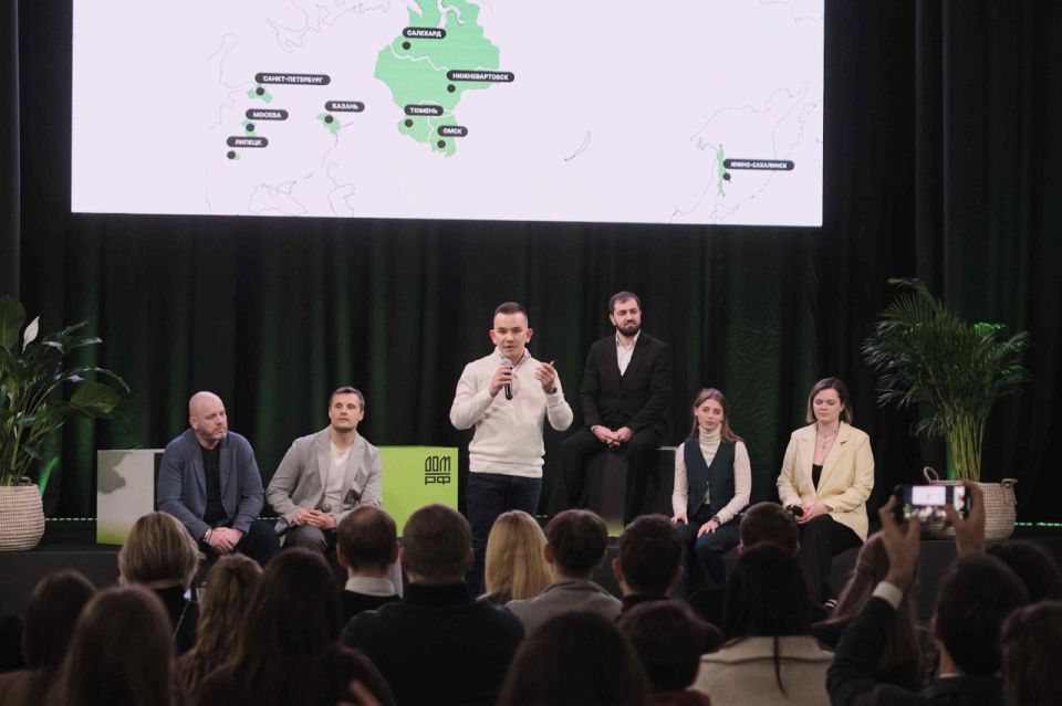 Представители команды #СтроимЯмал завершили обучение по программе Архитекторы.рф