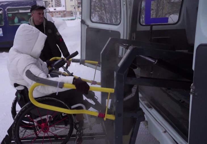 Социальное такси на Ямале станет удобнее и современнее Социальное такси на Ямале станет удобнее и современнее