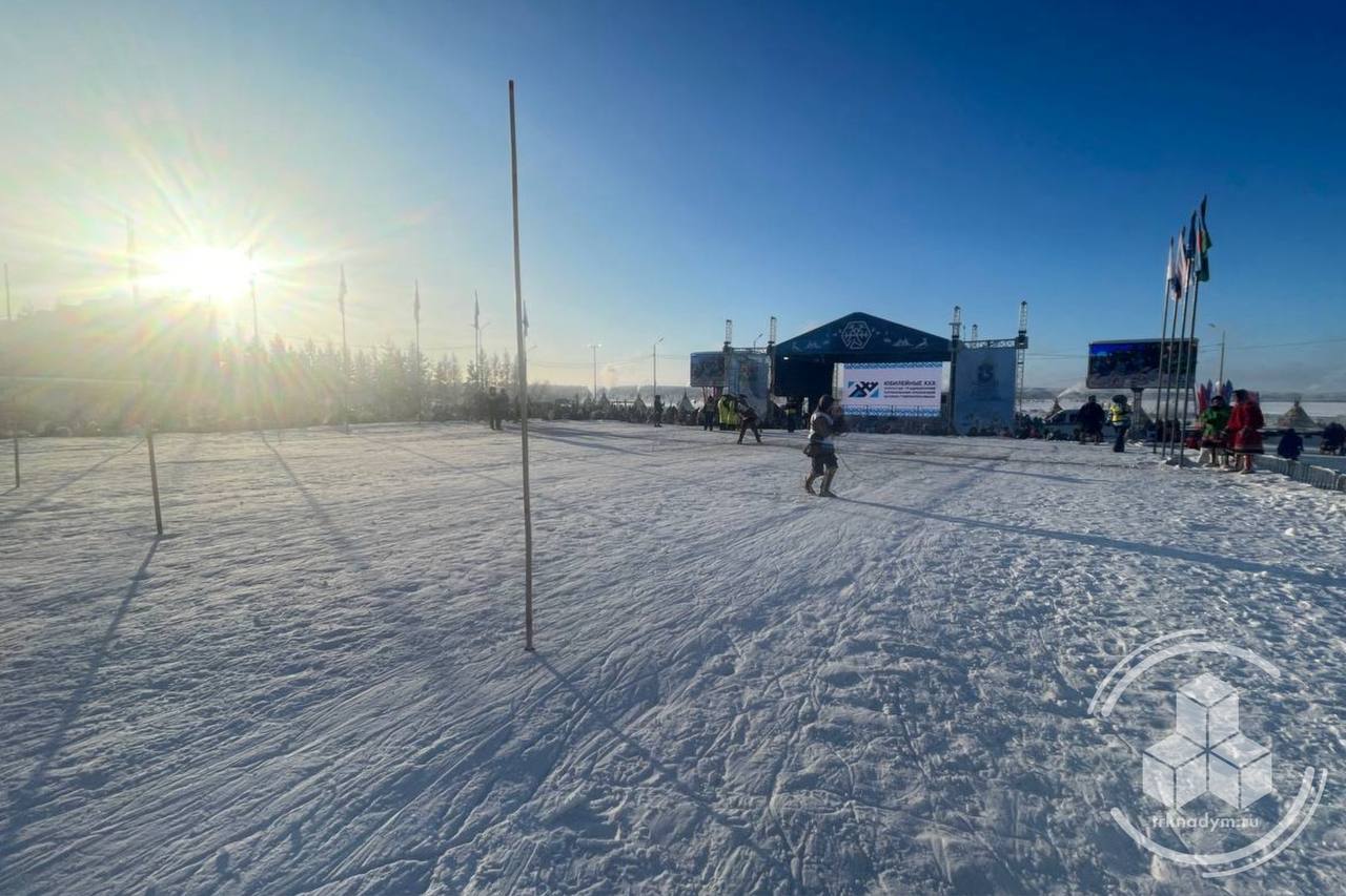 В Надыме прошли первые состязания на открытых традиционных соревнованиях оленеводов на Кубок губернатора Ямала В Надыме прошли первые состязания на открытых традиционных соревнованиях оленеводов на Кубок губернатора Ямала
