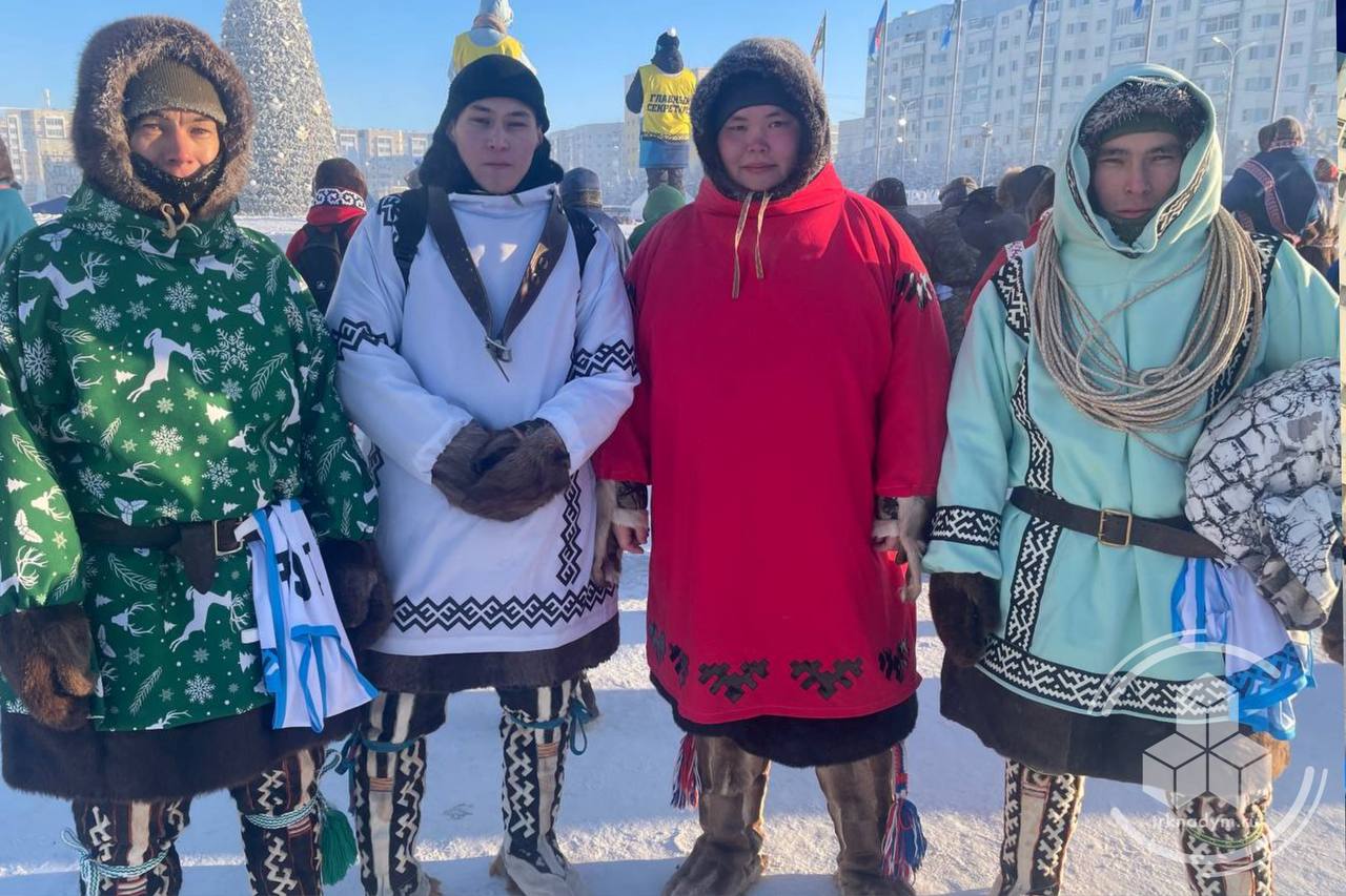 В Надыме прошли первые состязания на открытых традиционных соревнованиях оленеводов на Кубок губернатора Ямала В Надыме прошли первые состязания на открытых традиционных соревнованиях оленеводов на Кубок губернатора Ямала