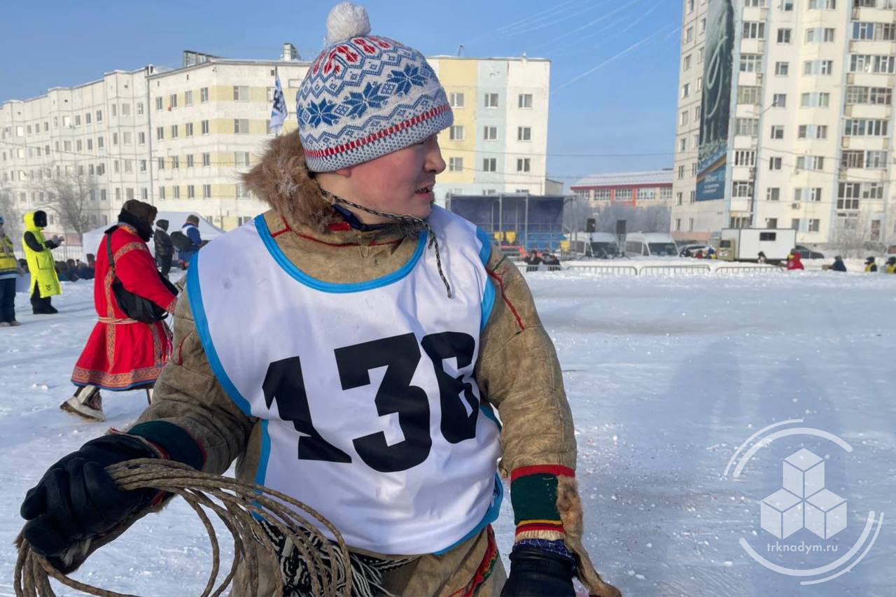В Надыме прошли первые состязания на открытых традиционных соревнованиях оленеводов на Кубок губернатора Ямала В Надыме прошли первые состязания на открытых традиционных соревнованиях оленеводов на Кубок губернатора Ямала