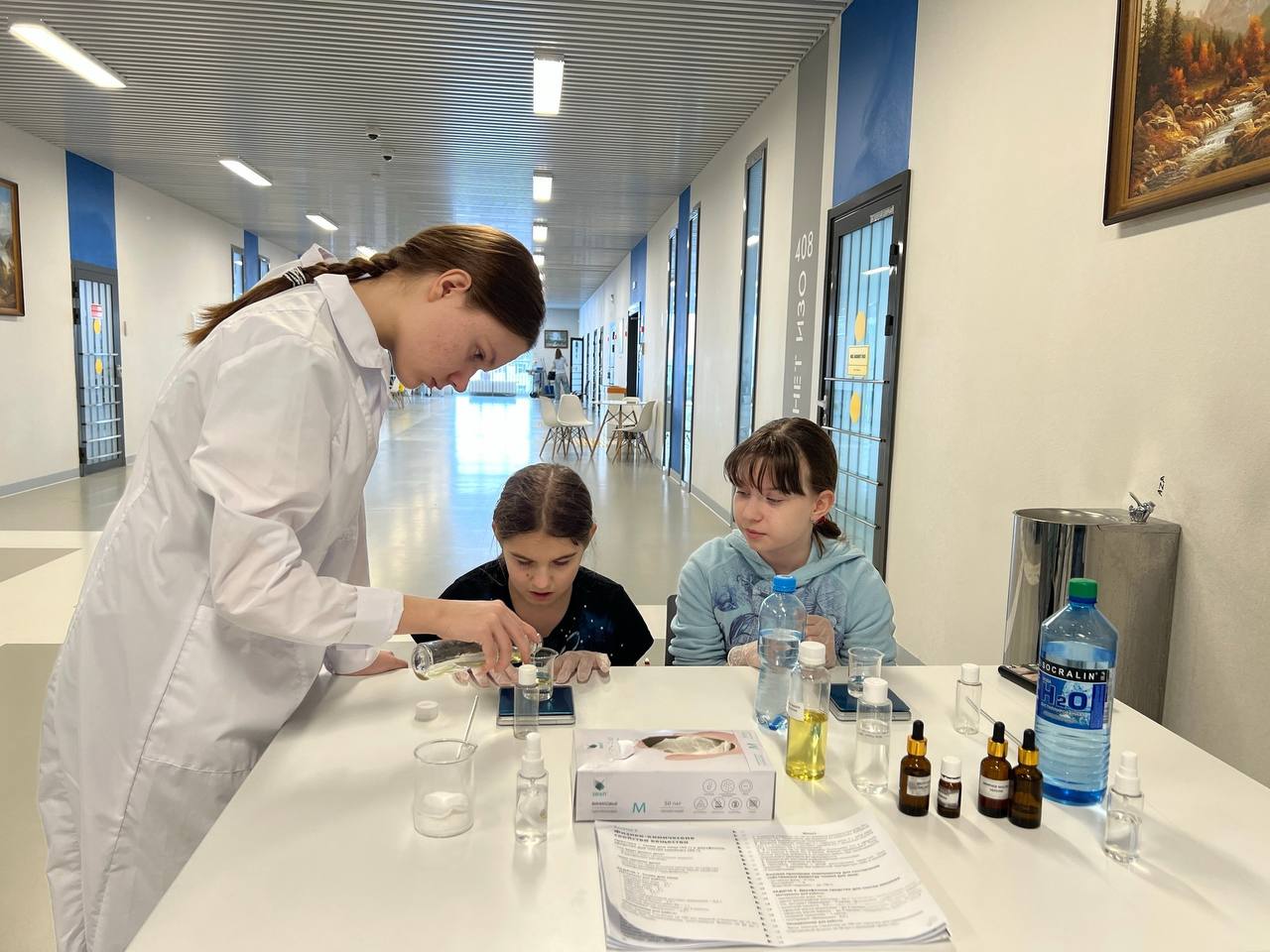 Пофестивалили от души!. В Лицее прошёл «НАУКА ФЕСТ. ЯМАЛ 2.0» — 11 площадок, эксперты региона, мастерклассы и живое общение о будущем Пофестивалили от души!. В Лицее прошёл «НАУКА ФЕСТ. ЯМАЛ 2.0» — 11 площадок, эксперты региона, мастерклассы и живое общение о будущем