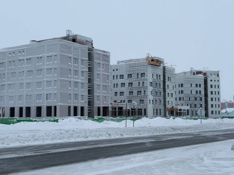 В Салехарде продолжается строительство жилого комплекса «Восточный»