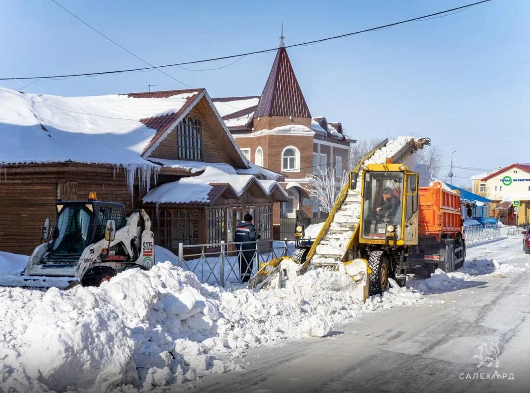 Сегодня спецтехника и дорожные бригады задействованы по следующим адресам: