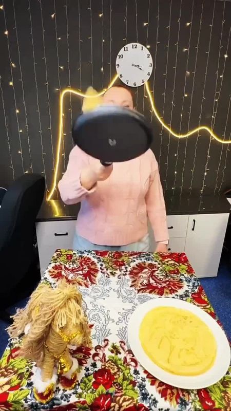 Рассказываем и показываем, как наши сотрудники справляются с главным атрибутом Масленицы