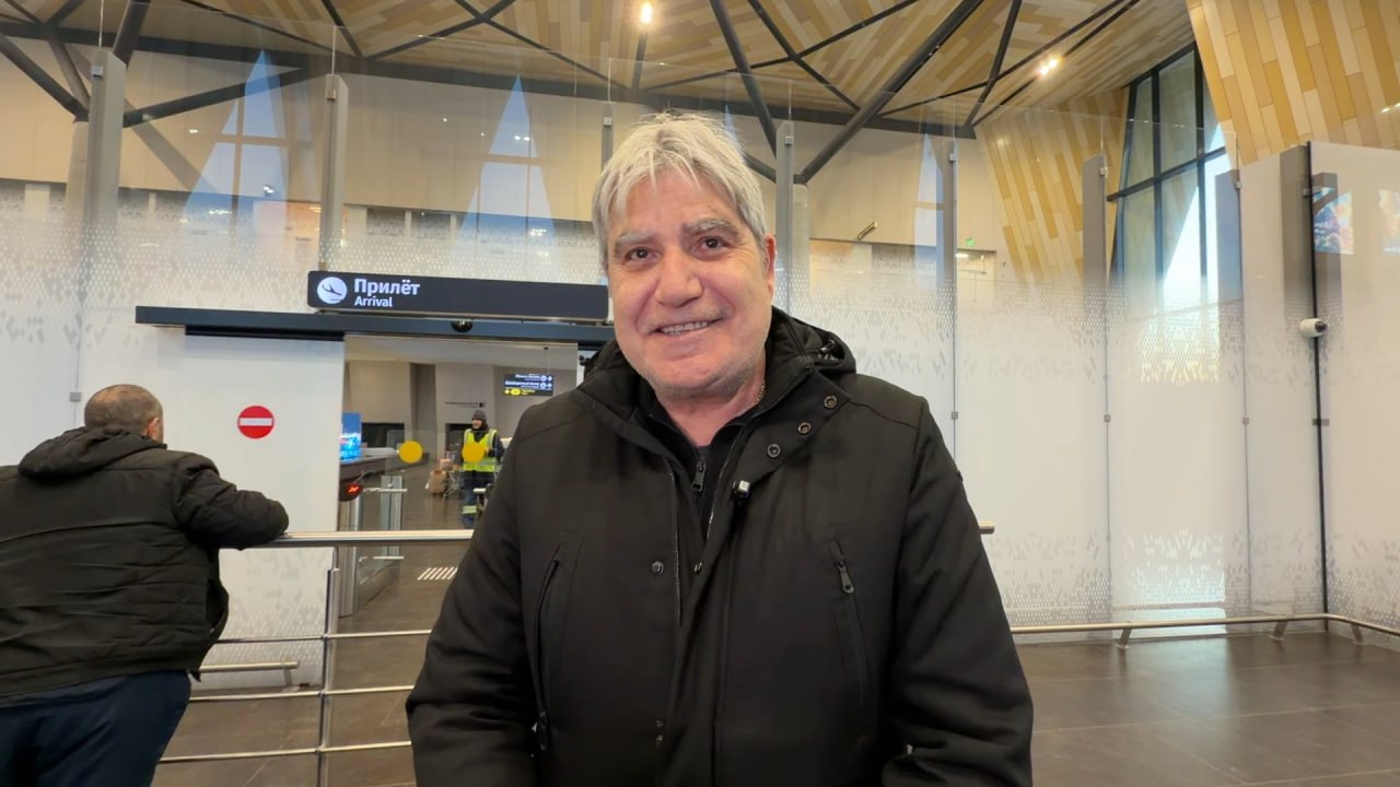 На юбилей «Факел Ямал» в Новый Уренгой прибыл итальянский тренер Камилло Плачи