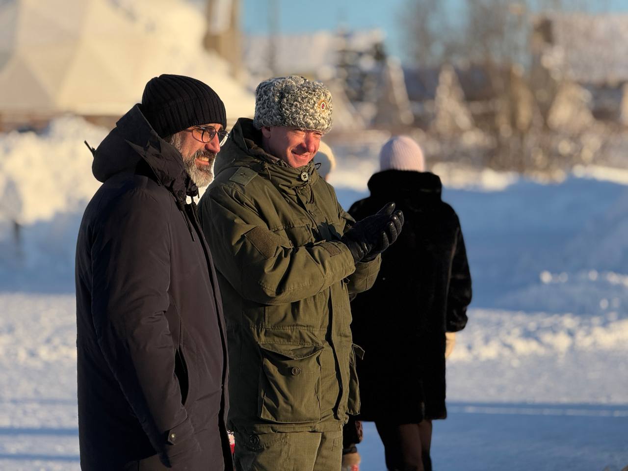 Сотрудники следственного управления СК России по ЯНАО провели необычный хоккейный турнир посвященный Дню защитника Отечества Сотрудники следственного управления СК России по ЯНАО провели необычный хоккейный турнир посвященный Дню защитника Отечества