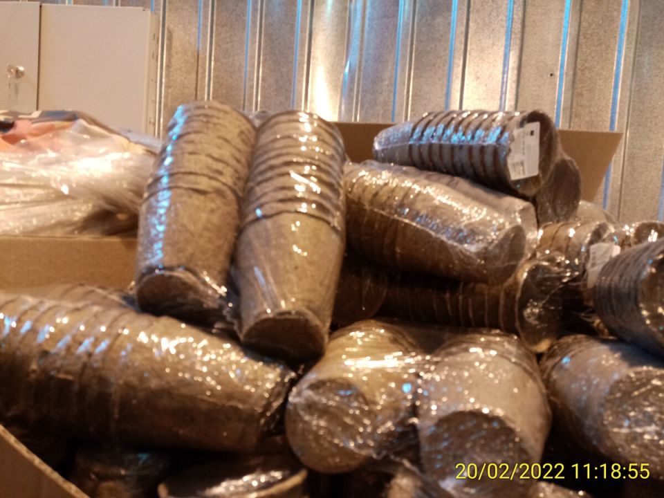 Светофор обновил ассортимент: новинки для садоводов и автолюбителей