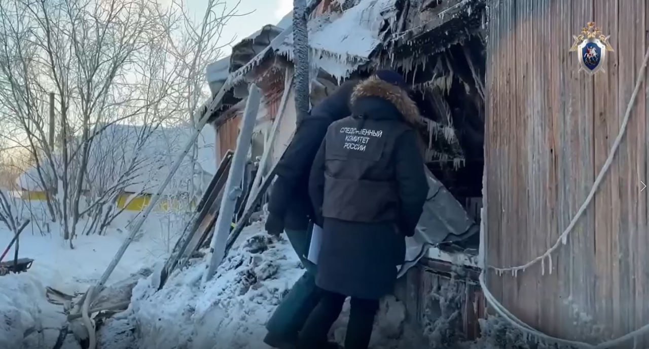 В Тарко-Сале следователи устанавливают причины гибели ребёнка при пожаре В Тарко-Сале следователи устанавливают причины гибели ребёнка при пожаре