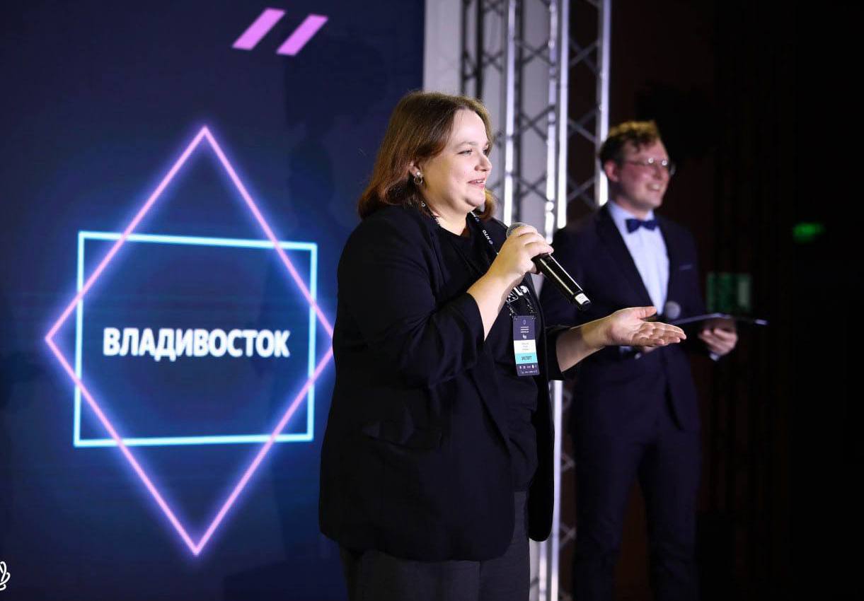 Антон Колодин: Денис Пасика, учащийся школы №3, одержал победу на всероссийском этапе Национальной технологической олимпиады (НТО) во Владивостоке по направлению Антон Колодин: Денис Пасика, учащийся школы №3, одержал победу на всероссийском этапе Национальной технологической олимпиады (НТО) во Владивостоке по направлению