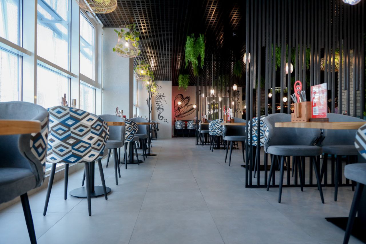 В Ноябрьске открылось «Мидийное место» — ресторан по франшизе 2026 года! В Ноябрьске открылось «Мидийное место» — ресторан по франшизе 2026 года!