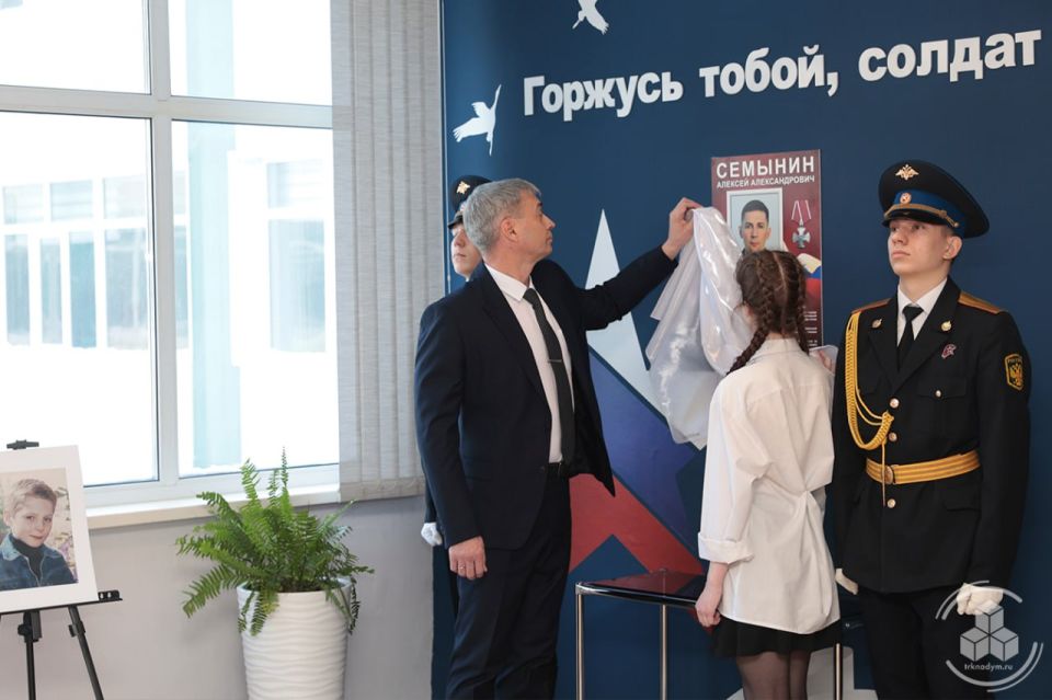 � 9-� ����� ������� ������������ ����� ������� ��������, ��������� � ���� ���