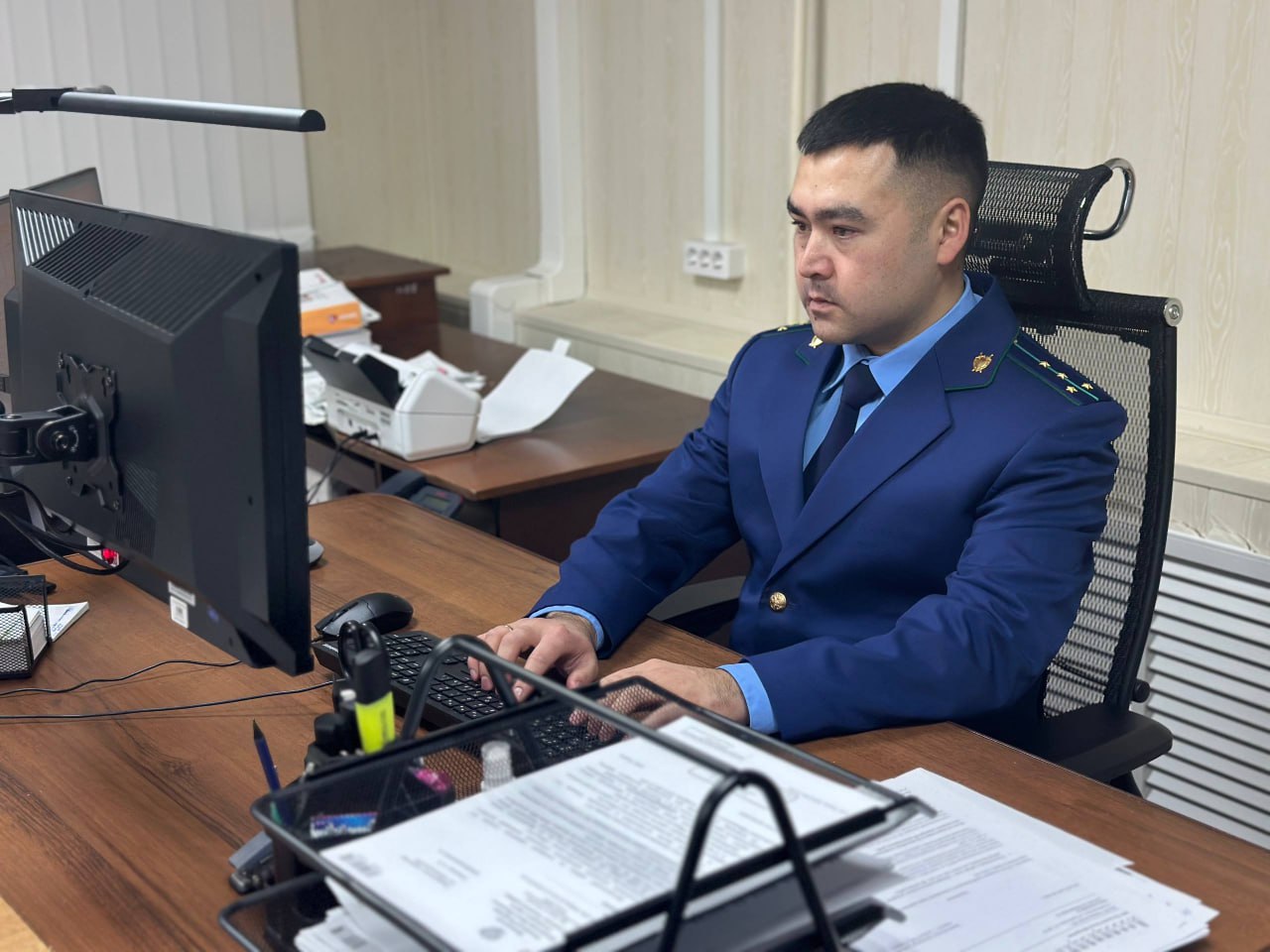 В Аксарке местный житель осужден за причинение тяжкого вреда здоровью человека к реальному лишению свободы В Аксарке местный житель осужден за причинение тяжкого вреда здоровью человека к реальному лишению свободы