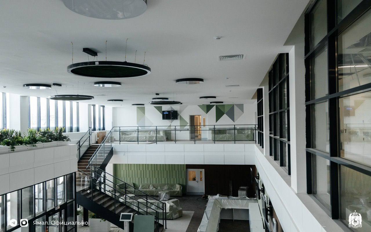 Давайте заглянем в новую поликлинику Ноябрьска Давайте заглянем в новую поликлинику Ноябрьска